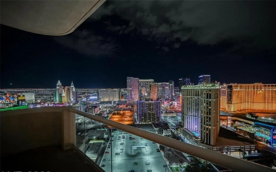 Premium Suite Mgm Signature High Flr Balcony Strip View Las Vegas