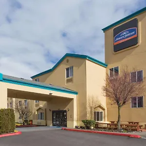 Howard Johnson By Wyndham & Hotel Vancouver