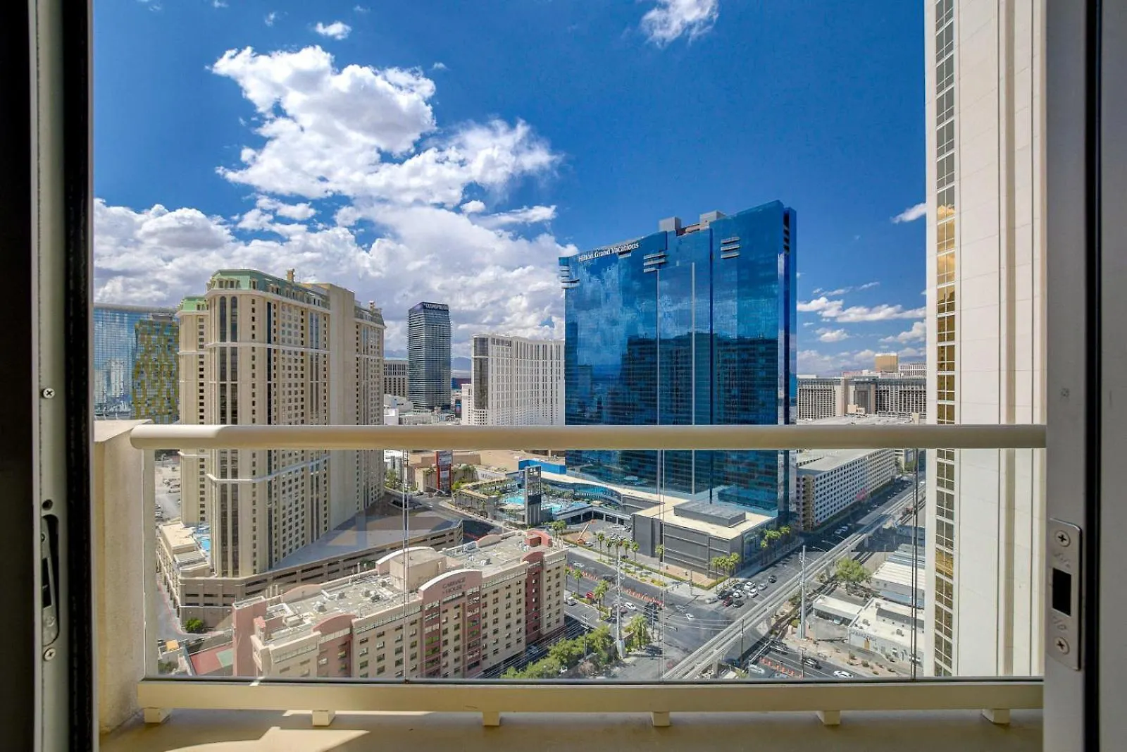 Aparthotel Premium Suite Mgm Signature High Flr Balcony Strip View Las Vegas