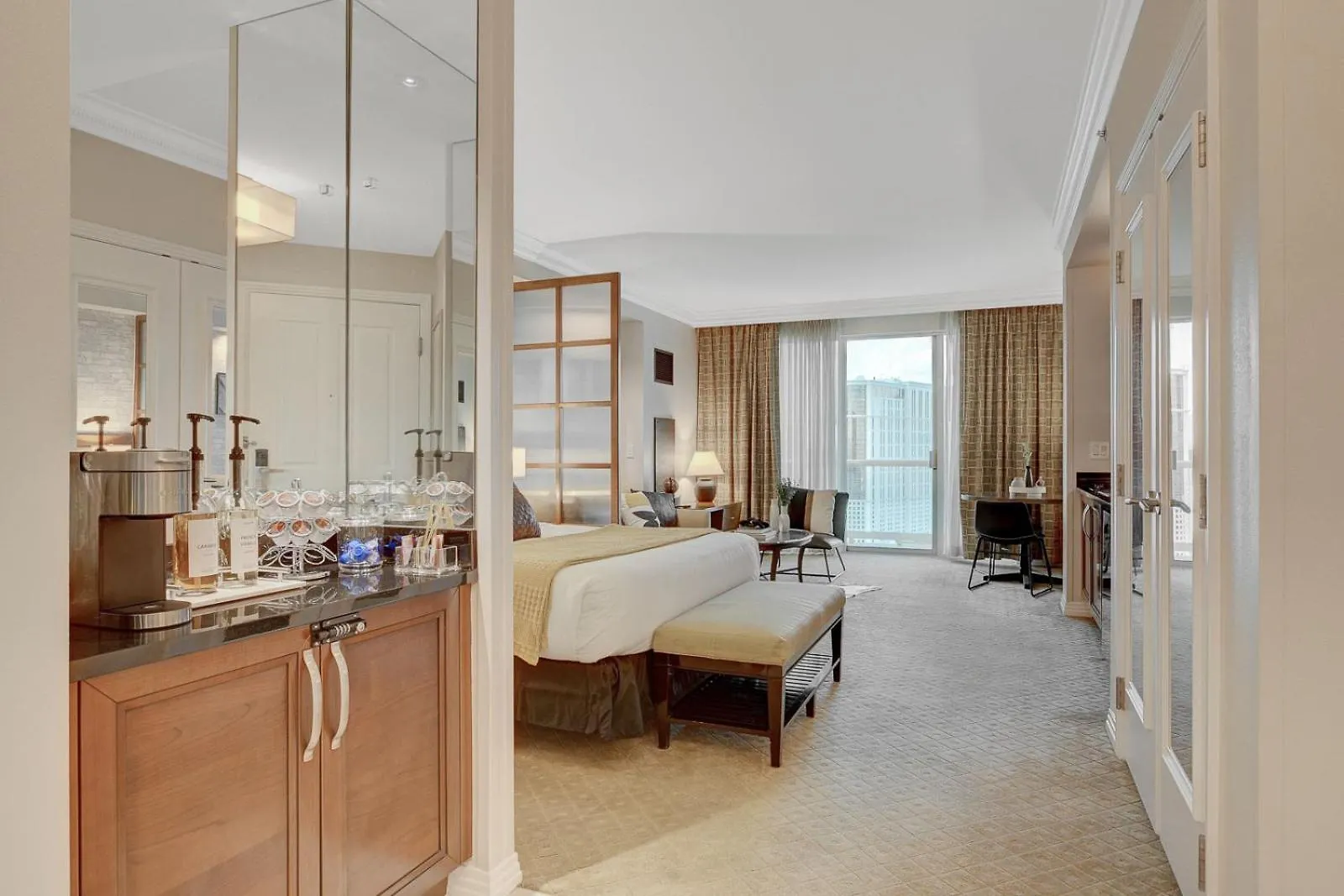 Premium Suite Mgm Signature High Flr Balcony Strip View Las Vegas Aparthotel