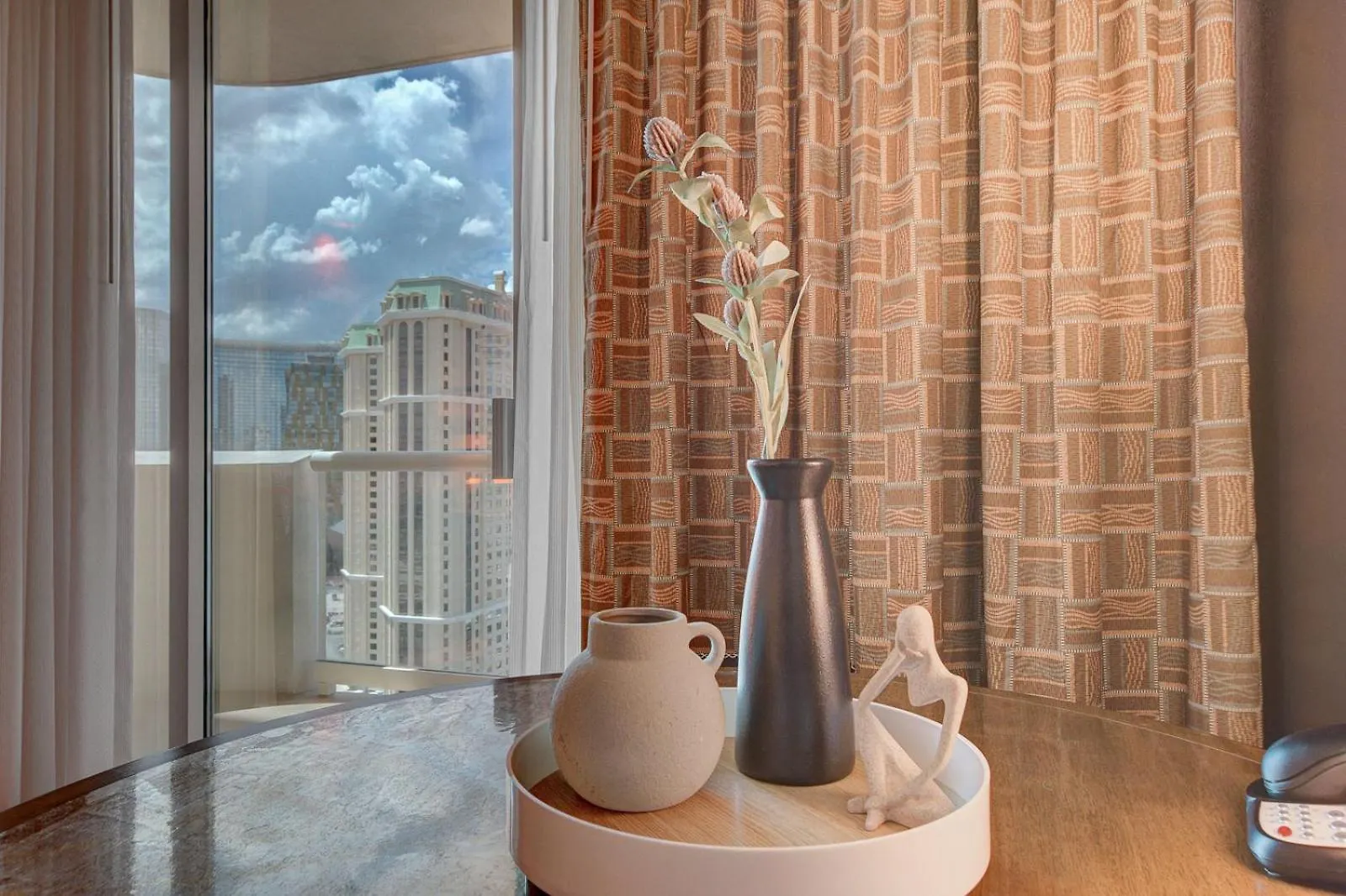 Premium Suite Mgm Signature High Flr Balcony Strip View Las Vegas